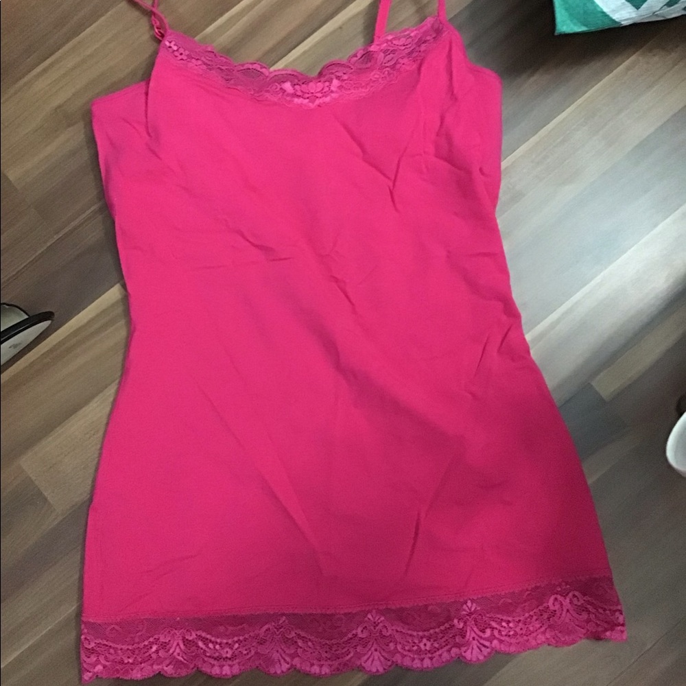 Size medium 2 tops